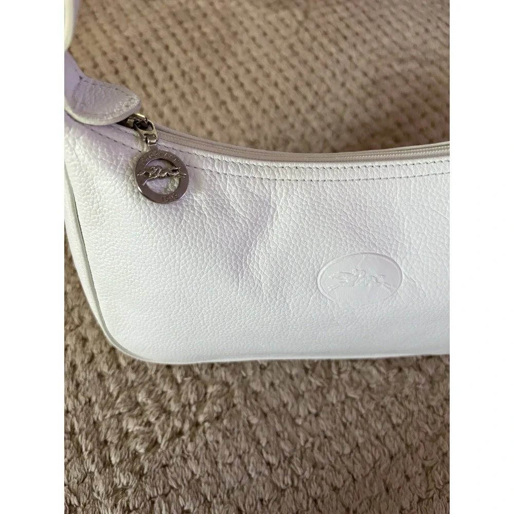 Longchamp Vintage Pebble Leather Baguette Shoulder Bag White Y2K Minimalist